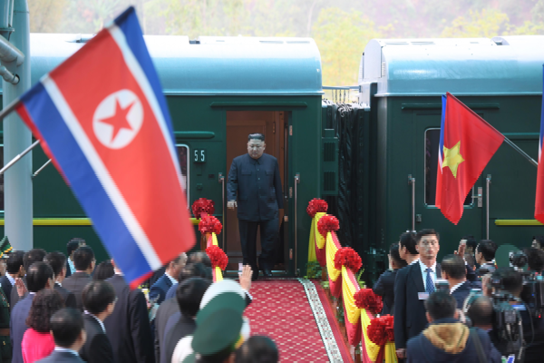 金正恩乘坐专列抵达北京